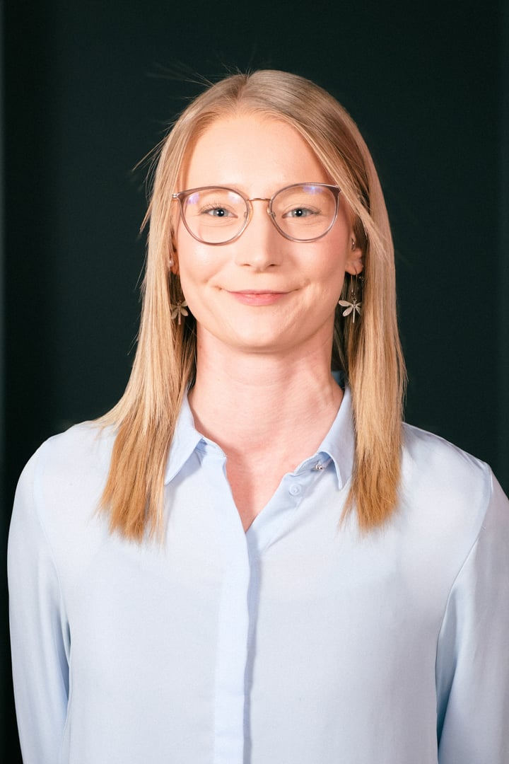 Lea Stenzel